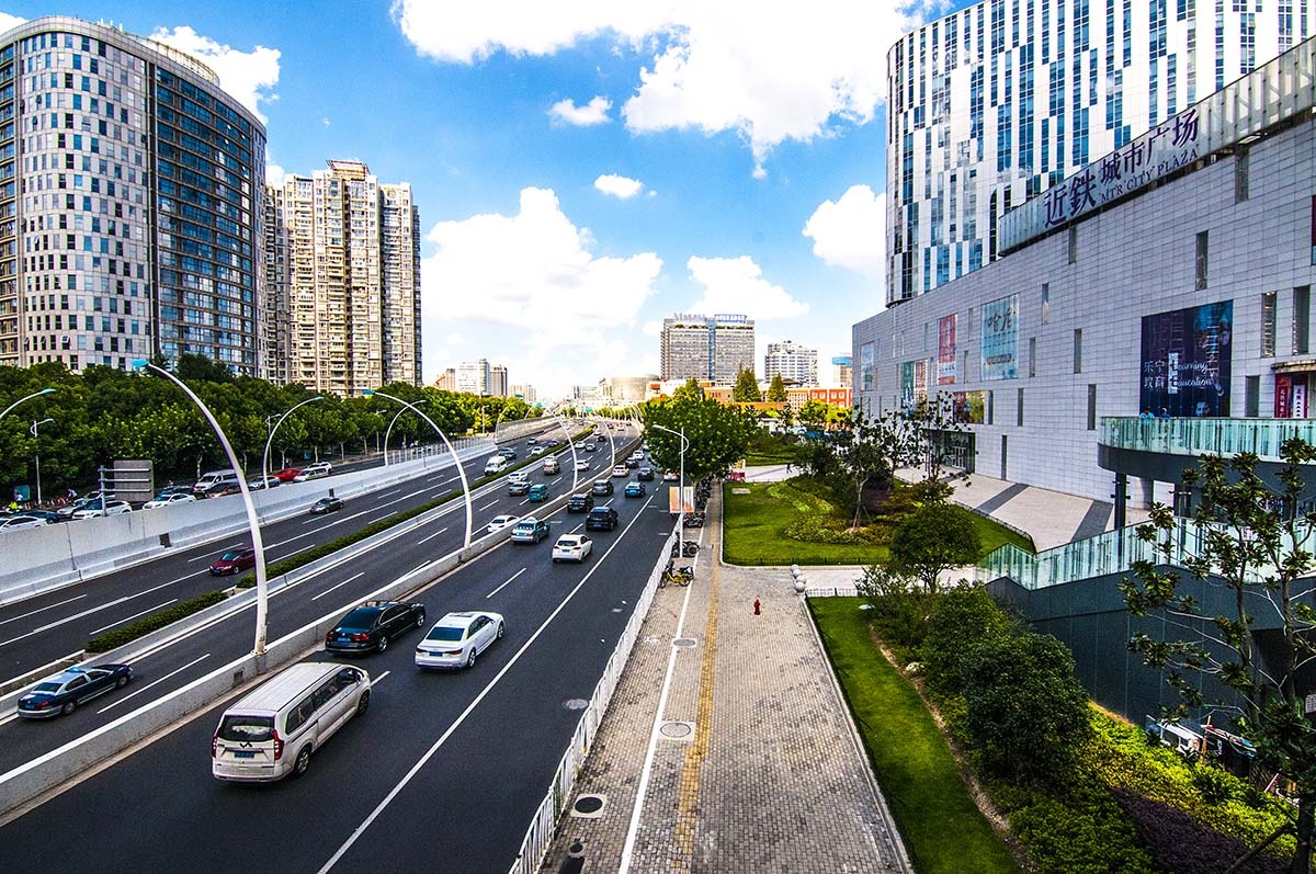 上海金沙江路真北路交叉点