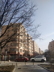 940749