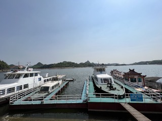 A5759F82-67C0-47CB-8867-9D8FDC89955E/L0/001