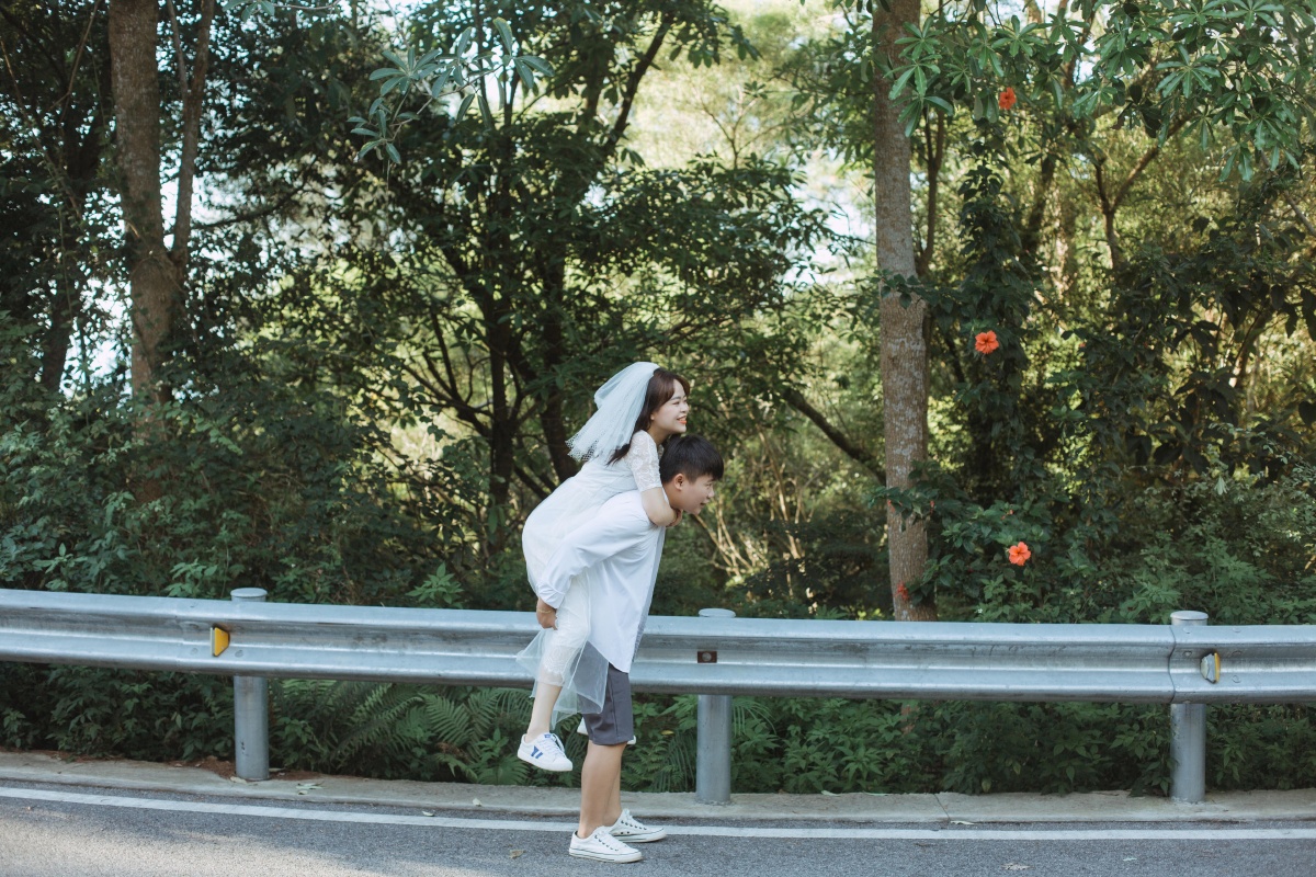 森系北海旅拍婚纱照情侣照个人写真