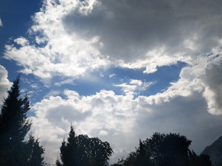 1035985