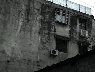 97294354-D09A-4775-B2F3-8CB4C57679E8/L0/001