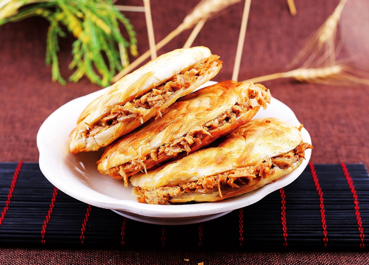 用大气磅礴的字眼形容老秦记肉夹馍实在跑题四方食事不过一碗人间烟火