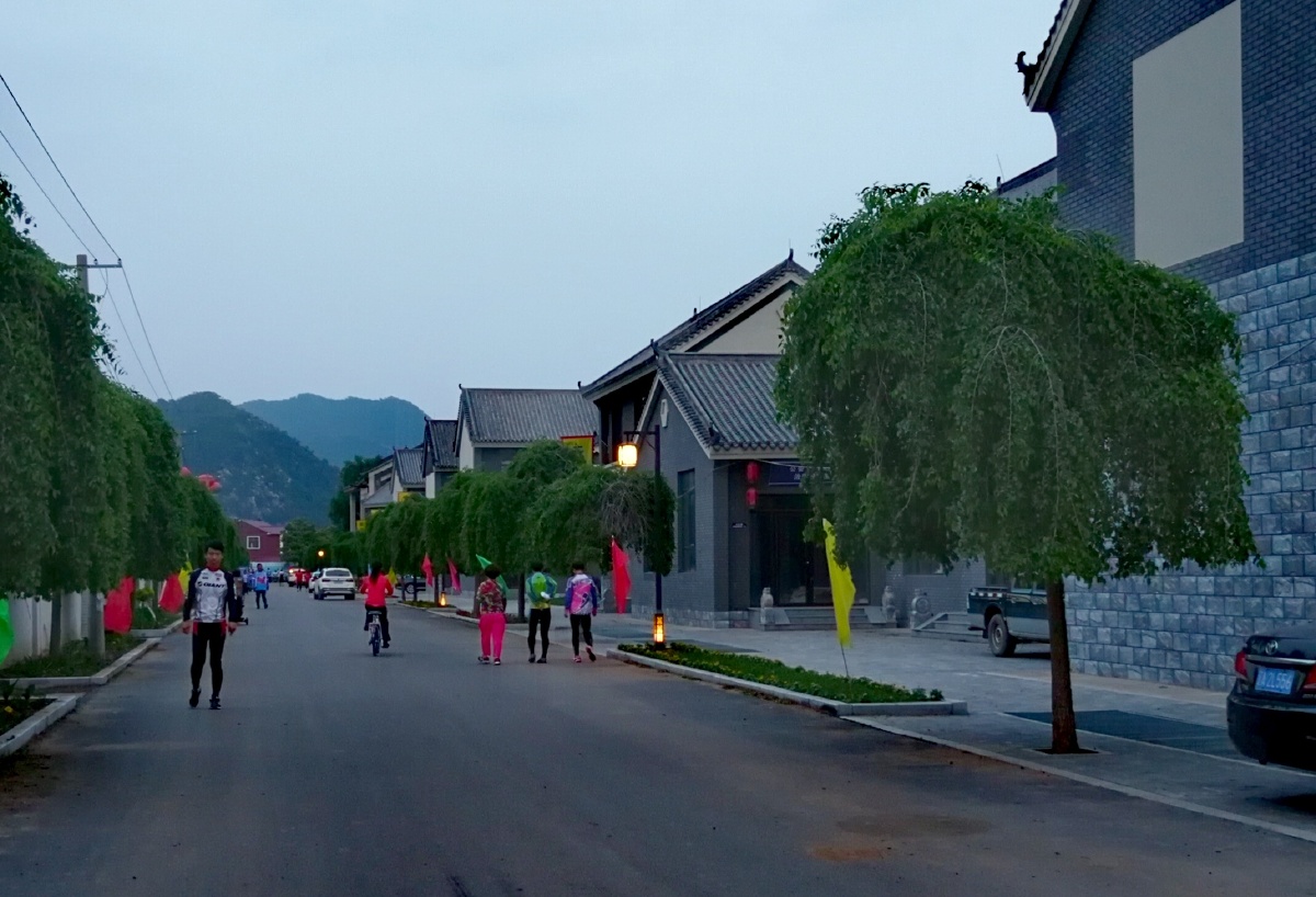 手机拍摄省第三届骑友联演会举办地,大甸子镇当铺屯村