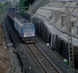 18436