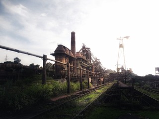 354076