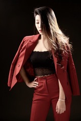 B7DC3406-501B-4F97-A774-BC35C9B2EF9C/L0/001