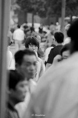 工作室开张做宣传演出准备，忙时喝口水，板桥公园