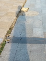 322736