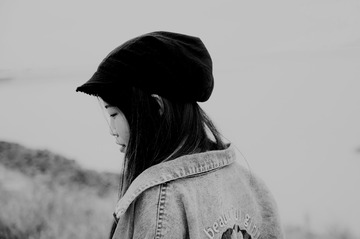 001