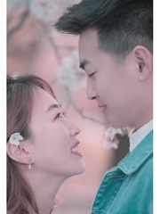 1558275