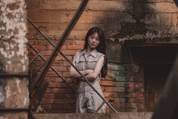 887D2F12-7A54-4A6D-AA17-EF286A6F8308/L0/001