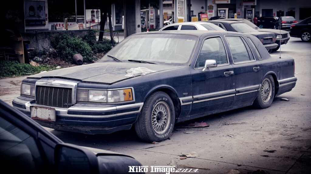 Lincoln Towncar