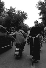 滑板上的女神