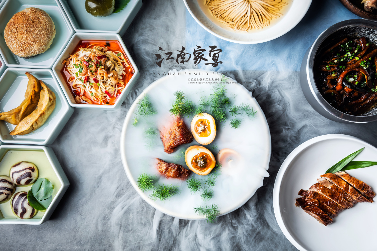 江南家宴之苏式熏鱼拼配泥煤烟熏鱼子酱溏心蛋