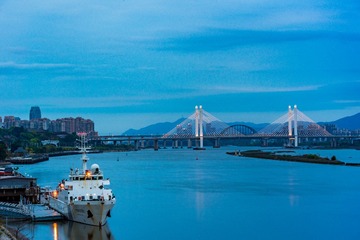 5D91AB83-58D5-4312-BD45-3513961307E1/L0/001