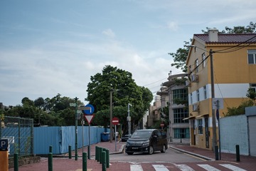 EFA43A88-5686-46A3-8018-F8E9EF6ED855/L0/001
