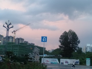 672856