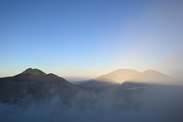 E5C3194F-4EC4-473A-8FFC-F577E0CE9E3D/L0/001