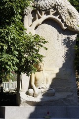 15989