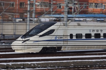 164062