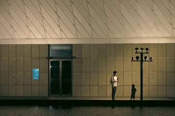 001