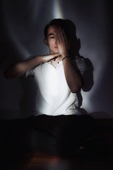 001