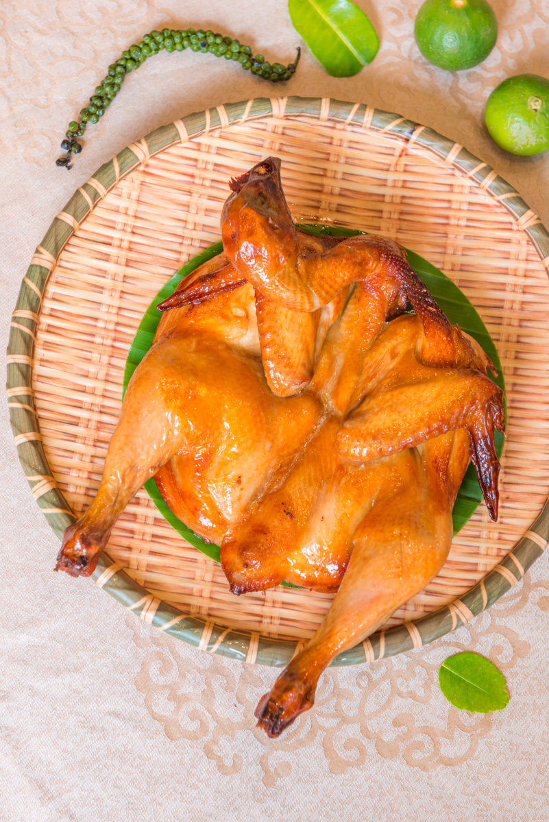 泰国菜烤肉鸡翅烤全鸡蟹甜点烤肉炒饭