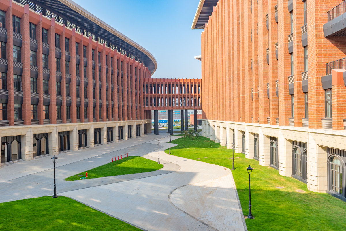 中山大学深圳校区校园风光