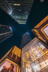 1000052647