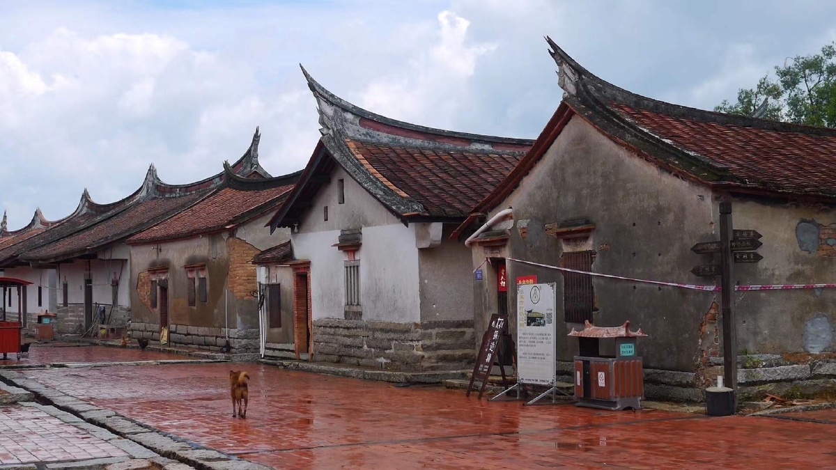 漳州龙海埭美古民居,九宫格布局,做为村落,如此严整,极为特别.闽南民