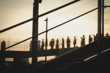 001