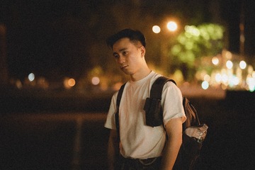 001