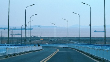 50C8C86A-CC22-4104-9D45-2F1B270E8371/L0/001