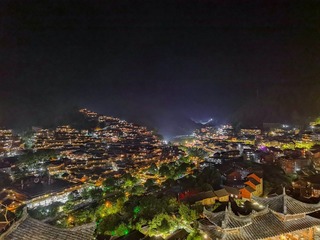 121007