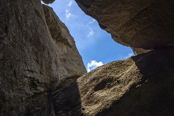200988