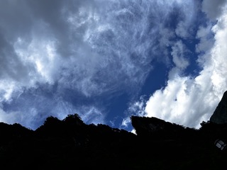 D8B2674A-7047-41D5-BCBB-9B070CC4AD14/L0/001