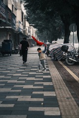 001