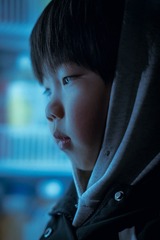 001