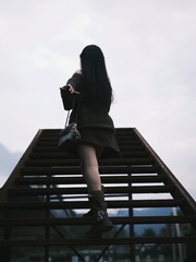 001