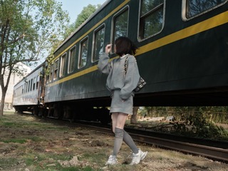 001