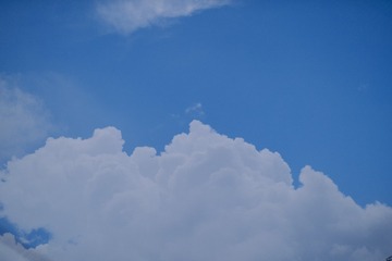 580DAAF0-0079-420B-92AA-3D343BA2F40C/L0/001