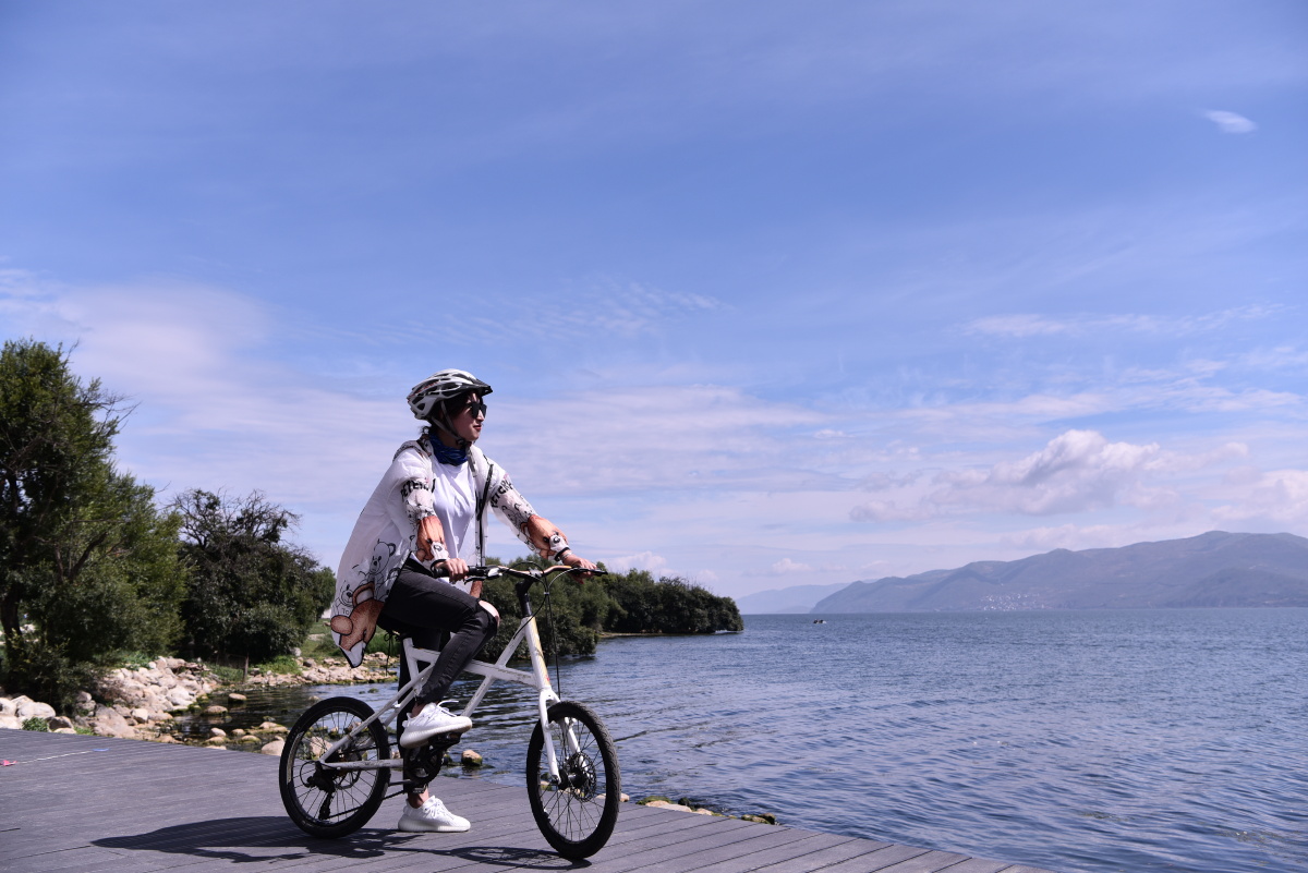 洱海骑行,天地有大美而无不言. - 大理洱海旅拍