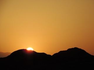 5EBA1F62-B7C8-4A00-9479-5FBFB07E5C5C/L0/001