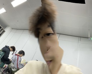 DB5F8E61-AE30-46B9-91B9-FEA197E1A3F8/L0/001