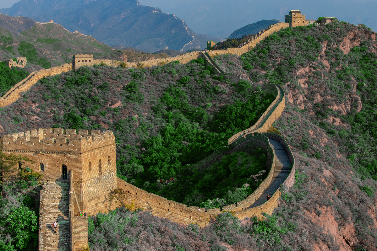 史迹----金山岭长城 华夏大地有二条龙脉,那就是长江黄河.
