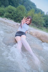 2E3731A3-89A7-4549-AE25-B8E1CFA26C4F/L0/001