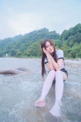20367353-47CD-4AD9-A3CB-6C64007FD660/L0/001