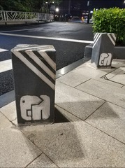 3042350