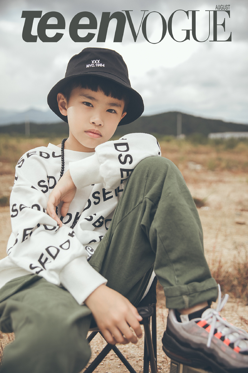 外景杂志风男孩